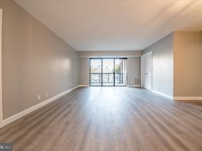 8370 Greensboro Drive 203, Mclean VA 22102