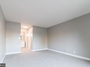 8370 Greensboro Drive 203, Mclean VA 22102