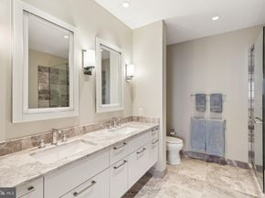 50 S 16TH St 5306, Philadelphia PA 19102