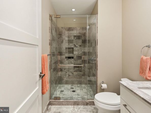 50 S 16TH St 5306, Philadelphia PA 19102