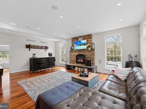 1735 Autumn Leaf Lane, Huntingdon Valley PA 19006