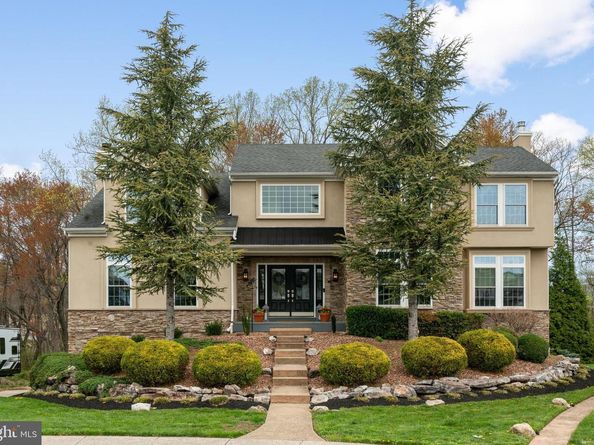 1735 Autumn Leaf Lane, Huntingdon Valley PA 19006