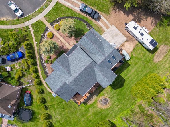 1735 Autumn Leaf Lane, Huntingdon Valley PA 19006