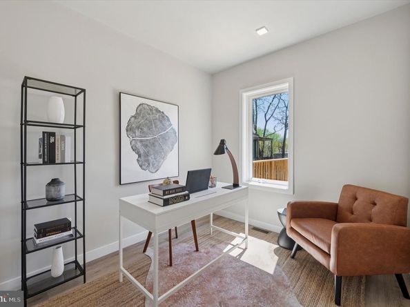 625 Shawmont Avenue, Philadelphia PA 19128