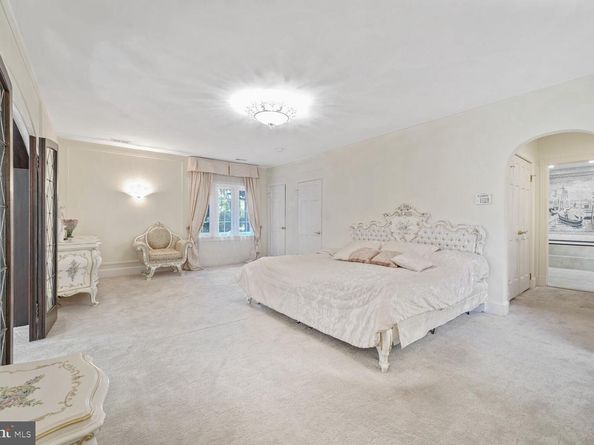 7800 Orchid Street NW, Washington DC 20012
