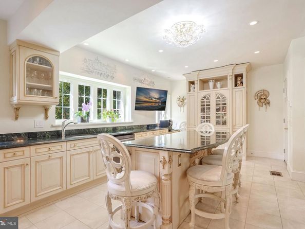 7800 Orchid Street NW, Washington DC 20012