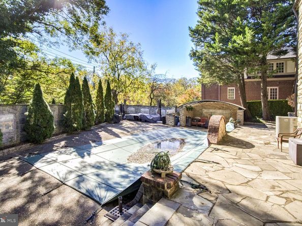 7800 Orchid Street NW, Washington DC 20012
