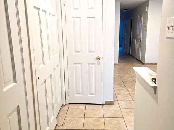 9400 Fairgreen Lane, Philadelphia PA 19114
