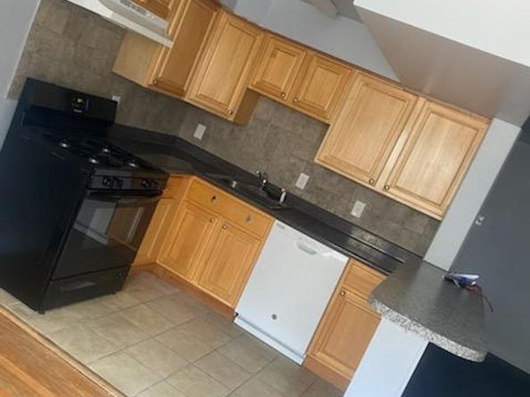 3720 Conshohocken Avenue, Philadelphia PA 19131