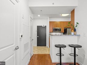 1111 25TH Street NW 502, Washington DC 20037
