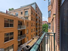 1111 25TH Street NW 502, Washington DC 20037
