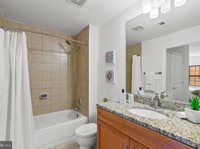 1111 25TH Street NW 502, Washington DC 20037