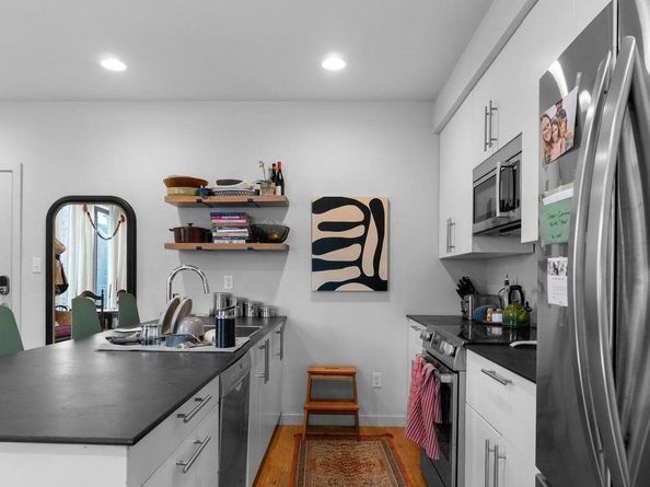 1800 S 16TH Street B, Philadelphia PA 19145