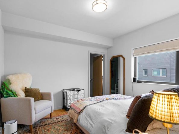 1800 S 16TH Street B, Philadelphia PA 19145