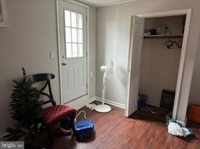 829 W Porter Street, Philadelphia PA 19148