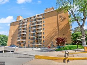 2030 N Adams Street 303, Arlington VA 22201