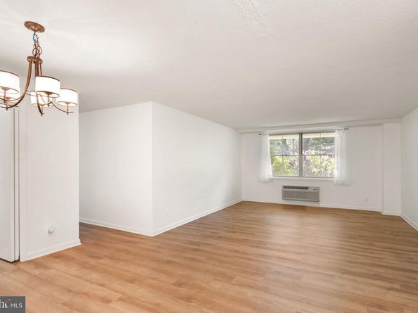 2030 N Adams Street 303, Arlington VA 22201