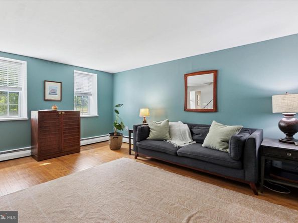 1410 Butler Pike, Conshohocken PA 19428