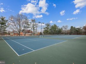 4855 27TH Road S, Arlington VA 22206