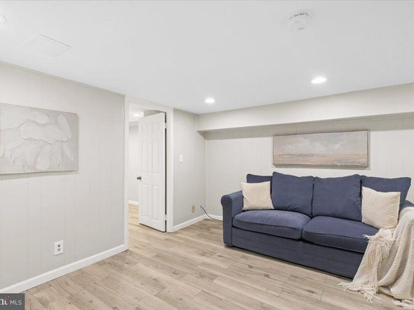 4855 27TH Road S, Arlington VA 22206