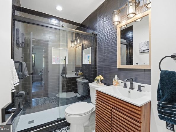 3662 Vacation Lane, Arlington VA 22207