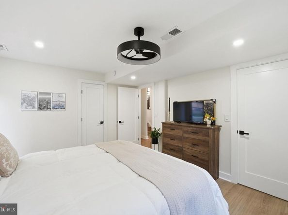 3662 Vacation Lane, Arlington VA 22207