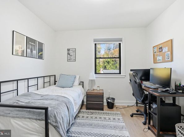 3662 Vacation Lane, Arlington VA 22207