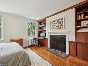 2123 Cypress Street, Philadelphia PA 19103