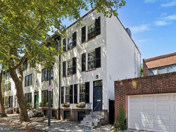 2123 Cypress Street, Philadelphia PA 19103