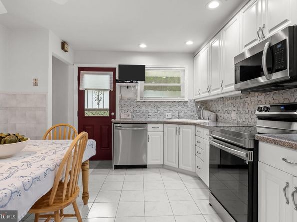 7608 Coventry Avenue, Elkins Park PA 19027
