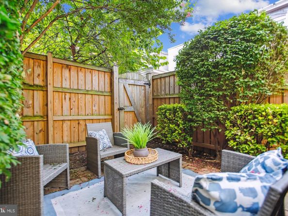 642 14TH Place NE, Washington DC 20002