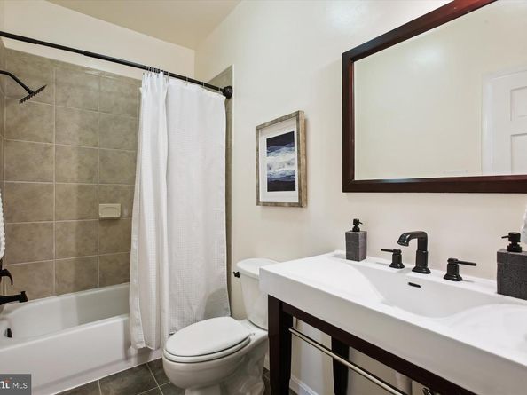 642 14TH Place NE, Washington DC 20002