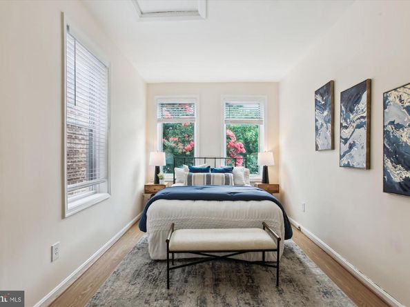 642 14TH Place NE, Washington DC 20002