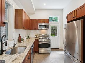 642 14TH Place NE, Washington DC 20002