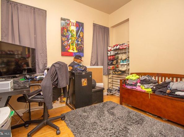 5528 N Lawrence Street, Philadelphia PA 19120