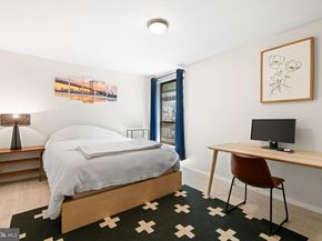 528 Manning Walk, Philadelphia PA 19106