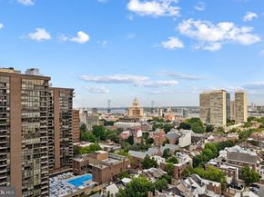 528 Manning Walk, Philadelphia PA 19106