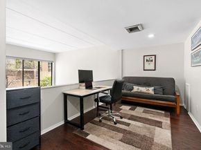 528 Manning Walk, Philadelphia PA 19106