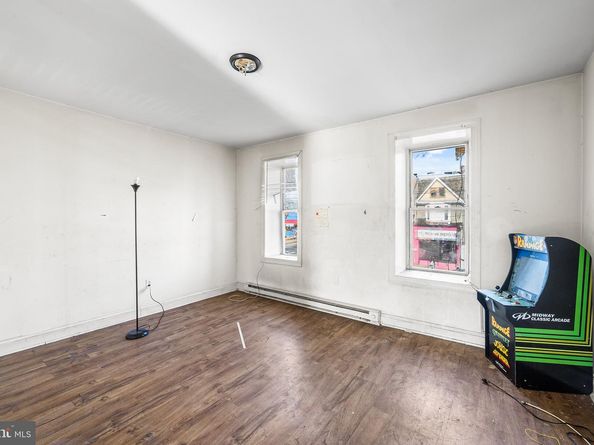 802 E Chelten Avenue, Philadelphia PA 19138