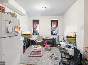 802 E Chelten Avenue, Philadelphia PA 19138