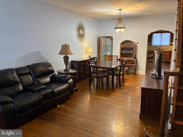 2642 S 17TH Street, Philadelphia PA 19145