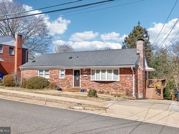 5915 5TH Road N