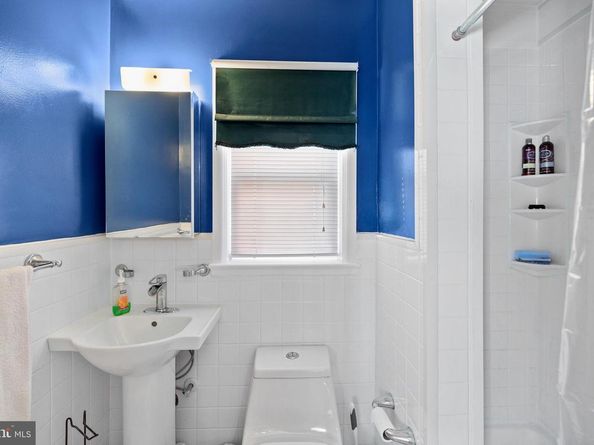 5915 5TH Road N, Arlington VA 22203