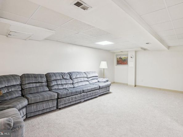 5915 5TH Road N, Arlington VA 22203