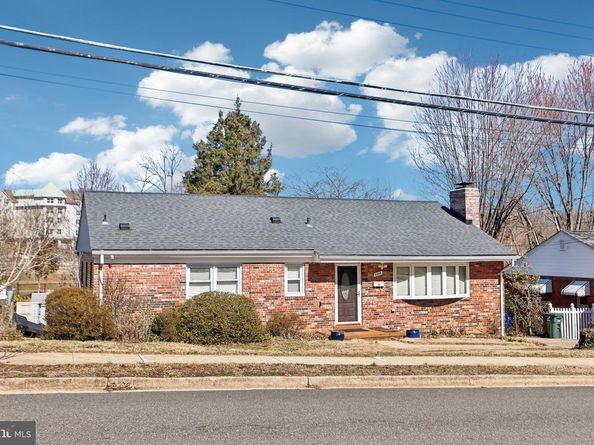 5915 5TH Road N, Arlington VA 22203