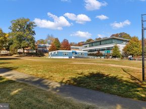 5915 5TH Road N, Arlington VA 22203