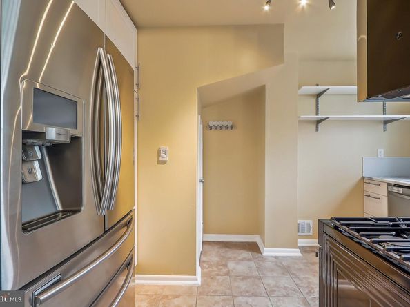 1360 W Street NE, Washington DC 20018