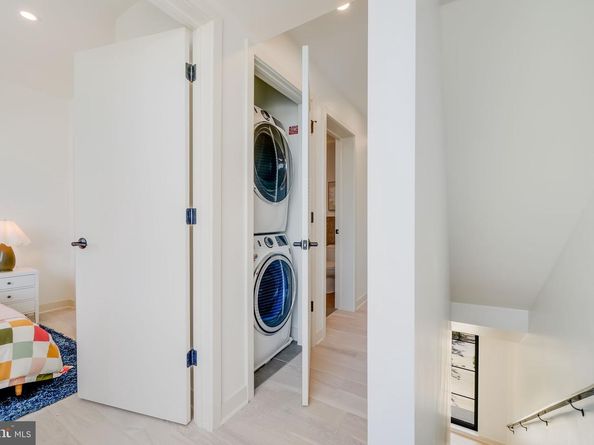 2905 Newark Street NW, Washington DC 20008