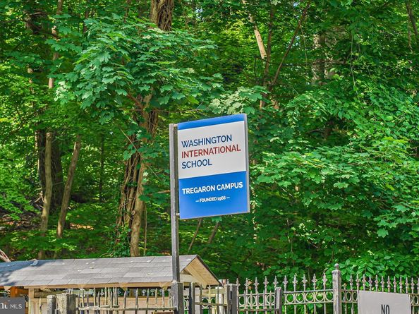 2905 Newark Street NW, Washington DC 20008