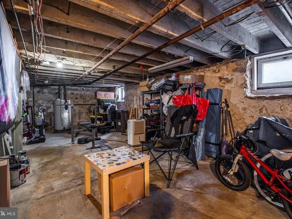 72 Clover, Lansdowne PA 19050